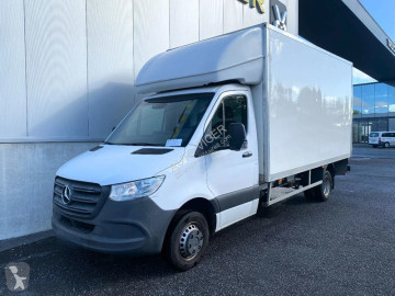 Caja cerrada Mercedes