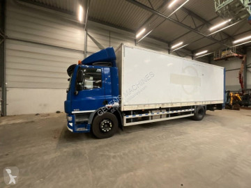Camion fourgon DAF