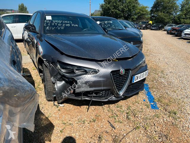 Véhicule utilitaire Alfa-Roméo Giulia 2.2 JTDm...