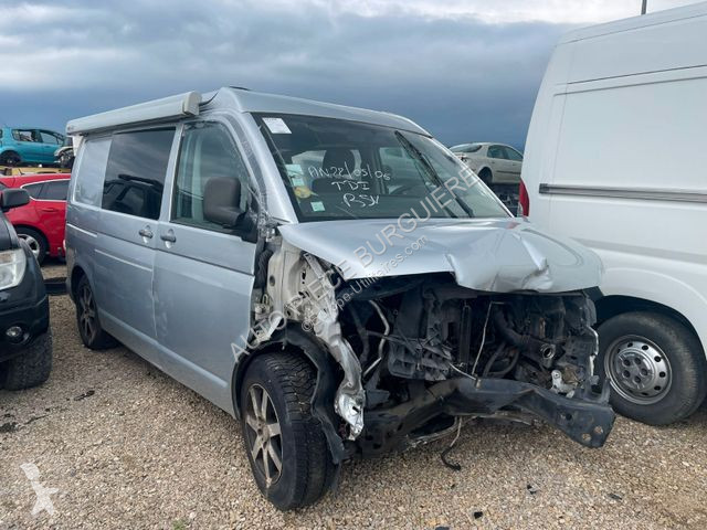 Véhicule utilitaire Volkswagen T5 2.5 TDi 174...
