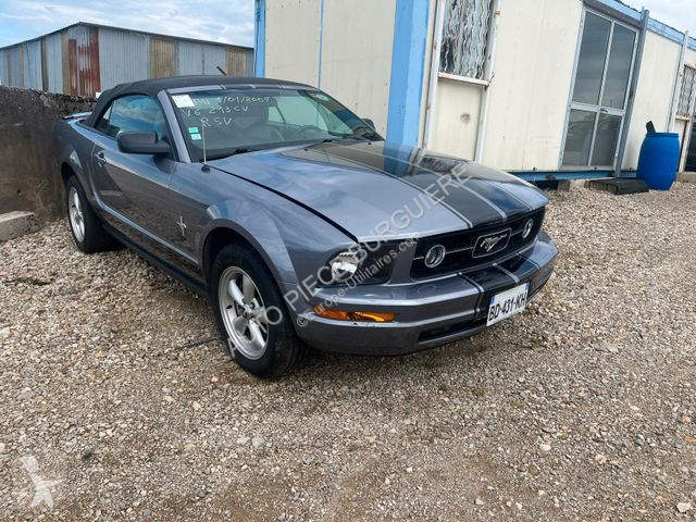 Véhicule utilitaire Ford 4.0 V6 214 Cabriolet /...