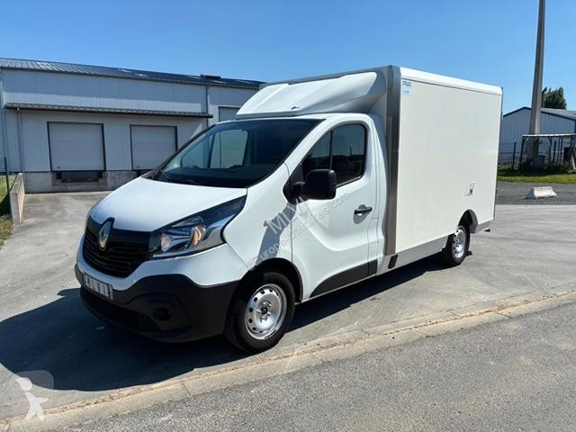 Véhicule utilitaire Renault DCI 125 CV