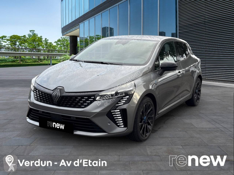 Véhicule utilitaire Renault Clio TCe 90 ch GSR2
