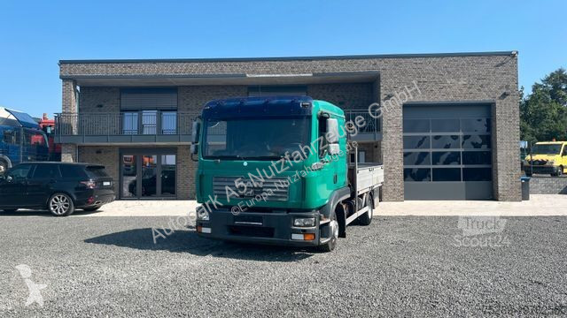Furgoneta MAN TGL 8.180 4x2 Kran Hiab Tempomat