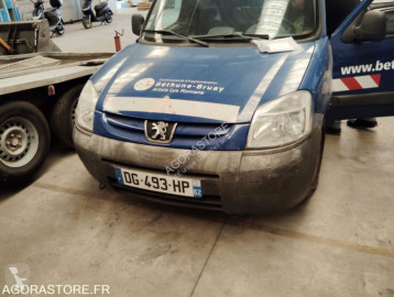 Caja cerrada Peugeot