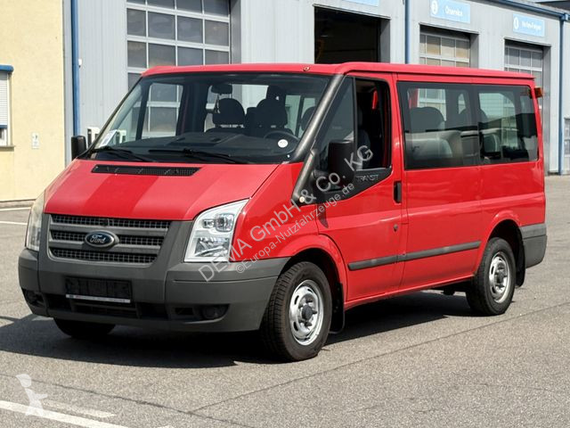 Furgoneta Ford...
