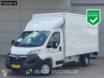 Caja cerrada Opel