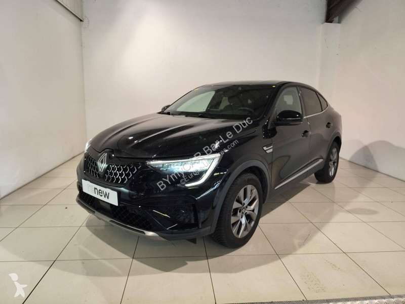 Autoutilitară Renault Arkana mild hybrid 140...