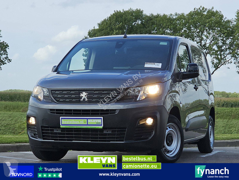 Peugeot 1.5 HDI van