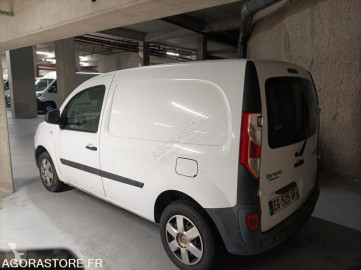 Caja cerrada Renault