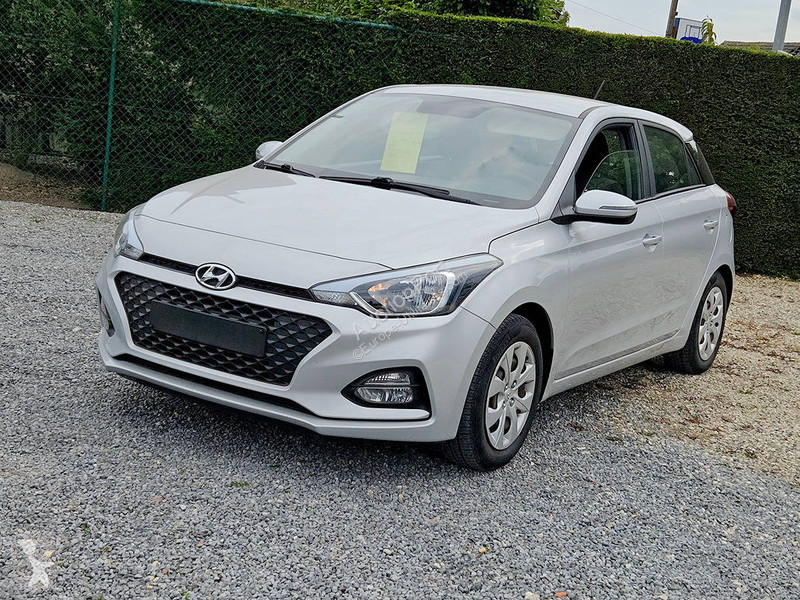 Véhicule utilitaire Hyundai 1.2 i20