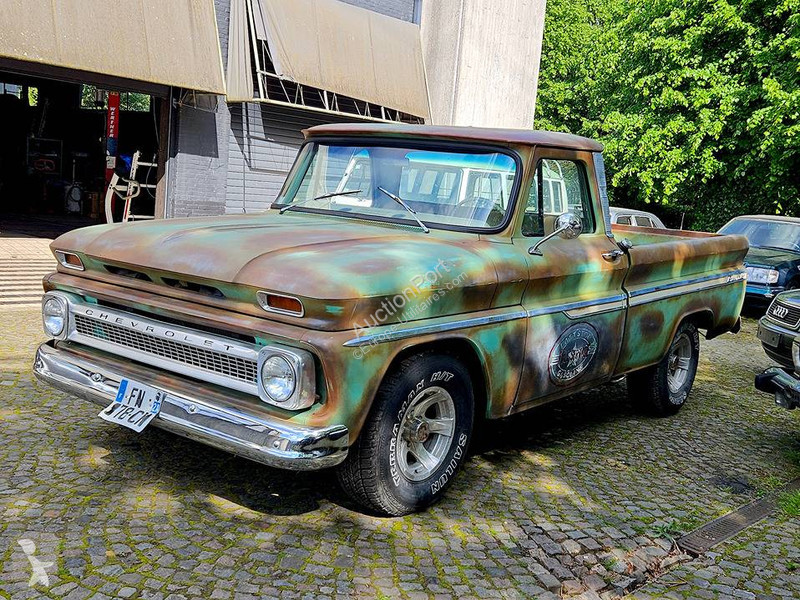 Véhicule utilitaire Chevrolet C10