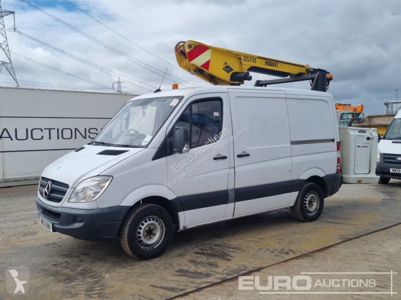 Furgoneta Mercedes