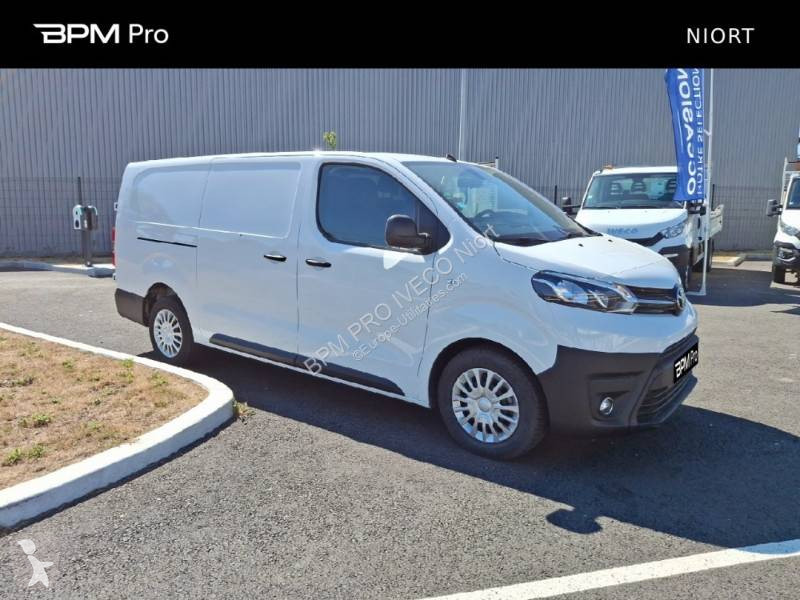Furgoneta Toyota