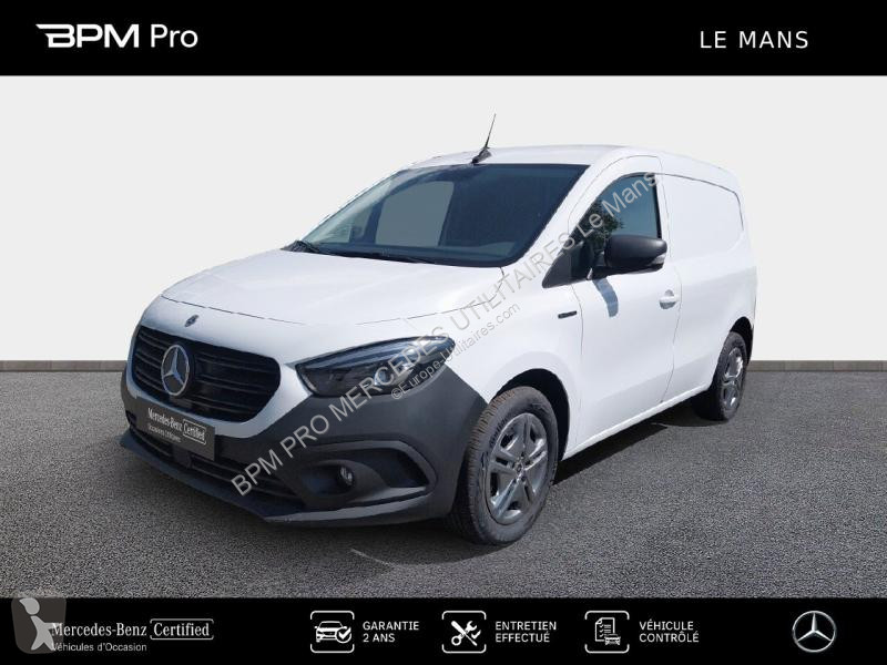 Véhicule utilitaire Mercedes e Long Pro