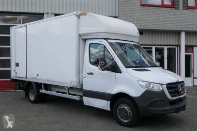 Caja cerrada Mercedes