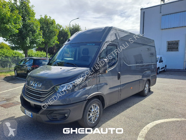 Furgoneta Iveco Daily