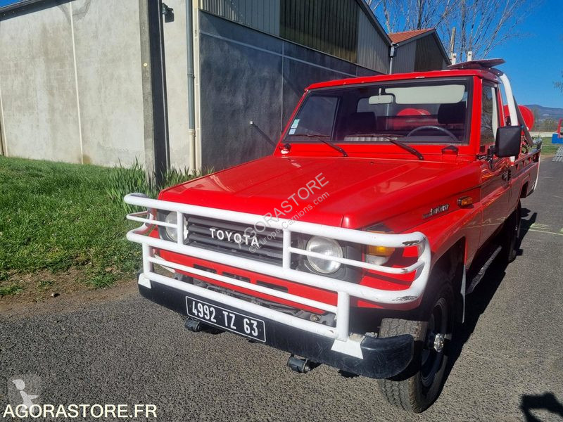 Véhicule utilitaire Toyota L.CRUISER