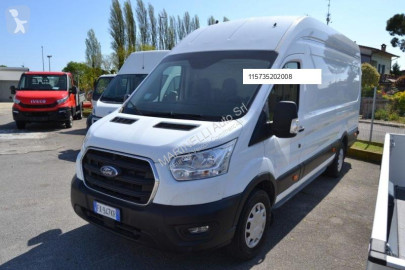 Caja cerrada Ford