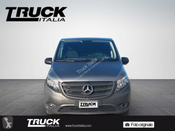 Vehículo comercial Mercedes