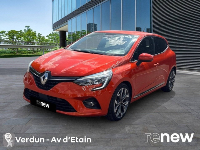 Véhicule utilitaire Renault Clio E-Tech 140