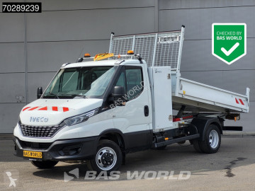 Con volquete Iveco