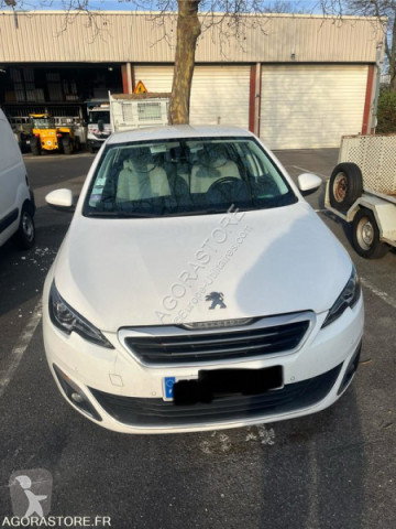 Peugeot308