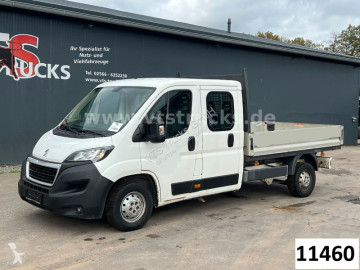 Utilitaire plateau ridelles Peugeot