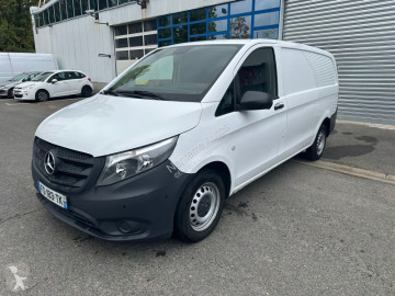 Fourgon Mercedes