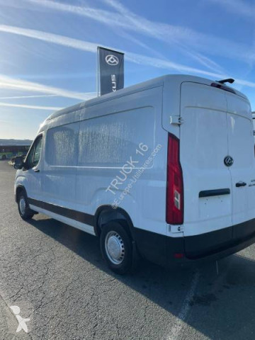 Fourgon moyen Maxus neuf