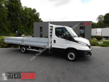 Dostawcza platforma Iveco