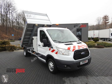 Utilitaire benne Ford