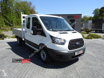 Utilitaire plateau Ford