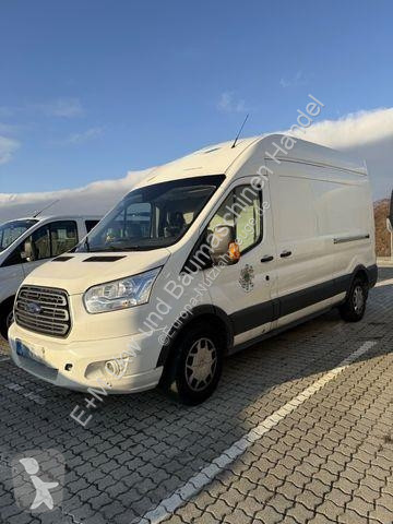 Furgon dostawczy Ford