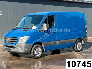 Fourgon Mercedes