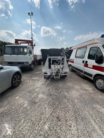 Utilitaire benne à ordures ménagères Piaggio