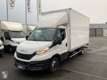 Fourgon Iveco