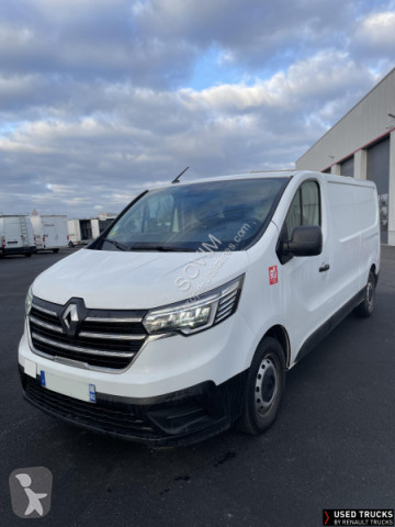 Fourgon moyen Renault