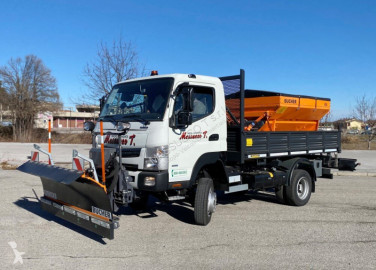 Utilitaire benne Mitsubishi