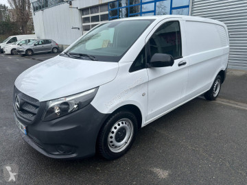 Fourgon Mercedes
