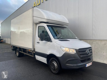 Caja cerrada Mercedes