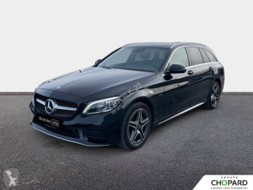 Familiar Mercedes