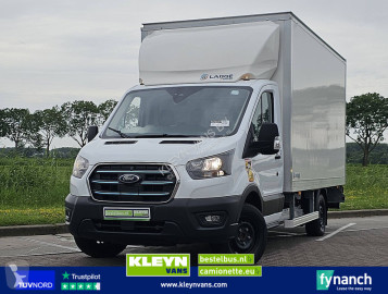 Fourgon Ford