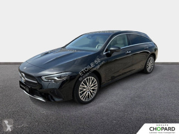 Familiar Mercedes