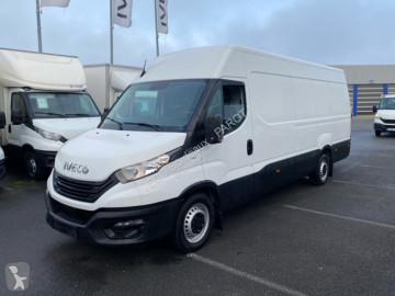 Caja cerrada Iveco