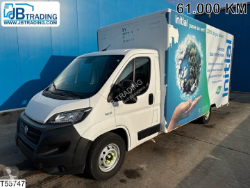 Caja cerrada Fiat