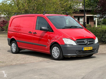 Fourgon Mercedes