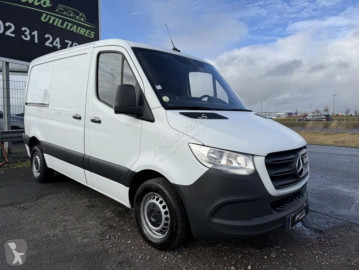 Véhicule utilitaire Mercedes