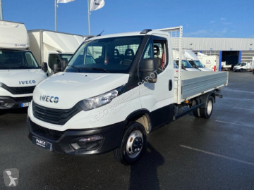Utilitaire benne Iveco