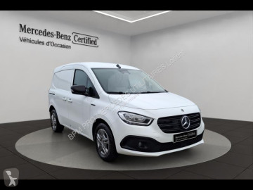Fourgon Mercedes